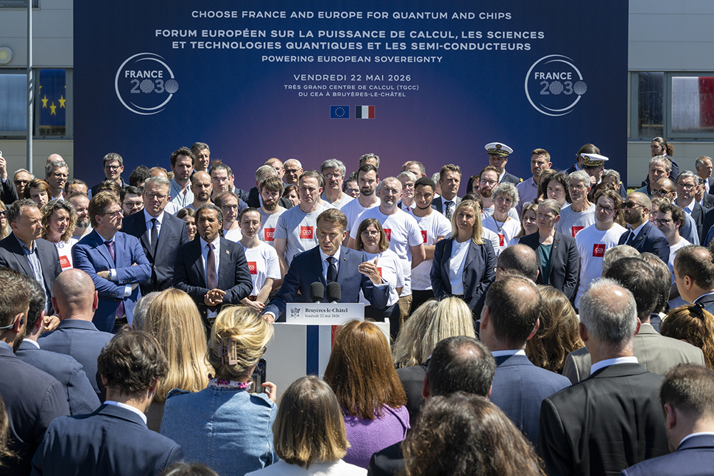 Visite du président de la République au TGCC du CEA
