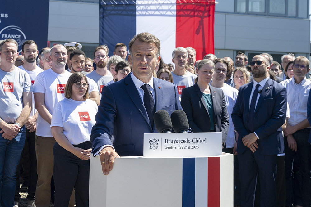 Visite du président de la République au TGCC du CEA